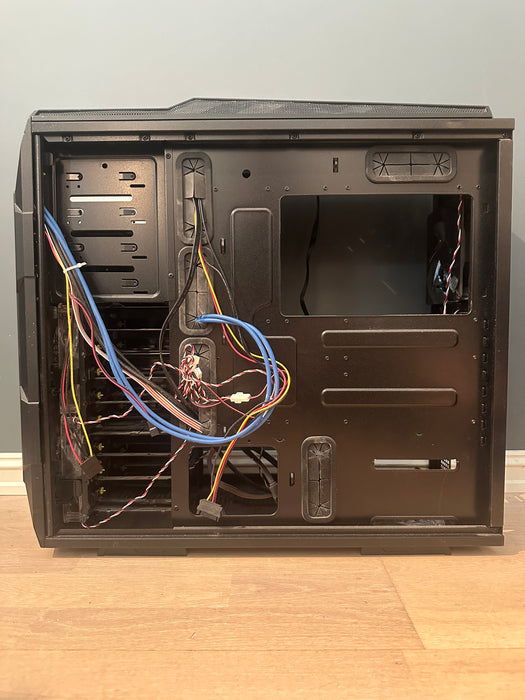 InWin GRone Full Tower Svart