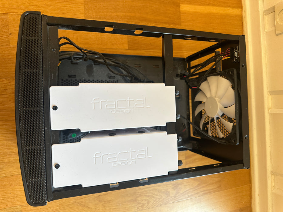 Fractal Design Node 304 Mini-ITX Sort