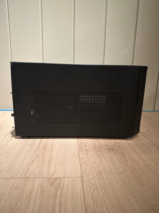 Fractal Design Core 500 Mini-ITX Sort