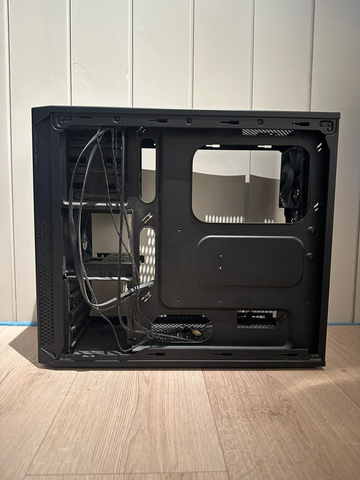 Corsair Carbide 200R Midi Tower Sort